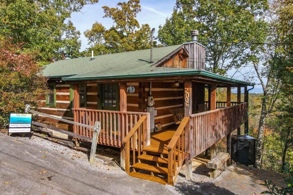 View! Cozy, Private, Fireplace, Hot Tub Log Cabin, Honeymoon! 세비어빌 외부 사진